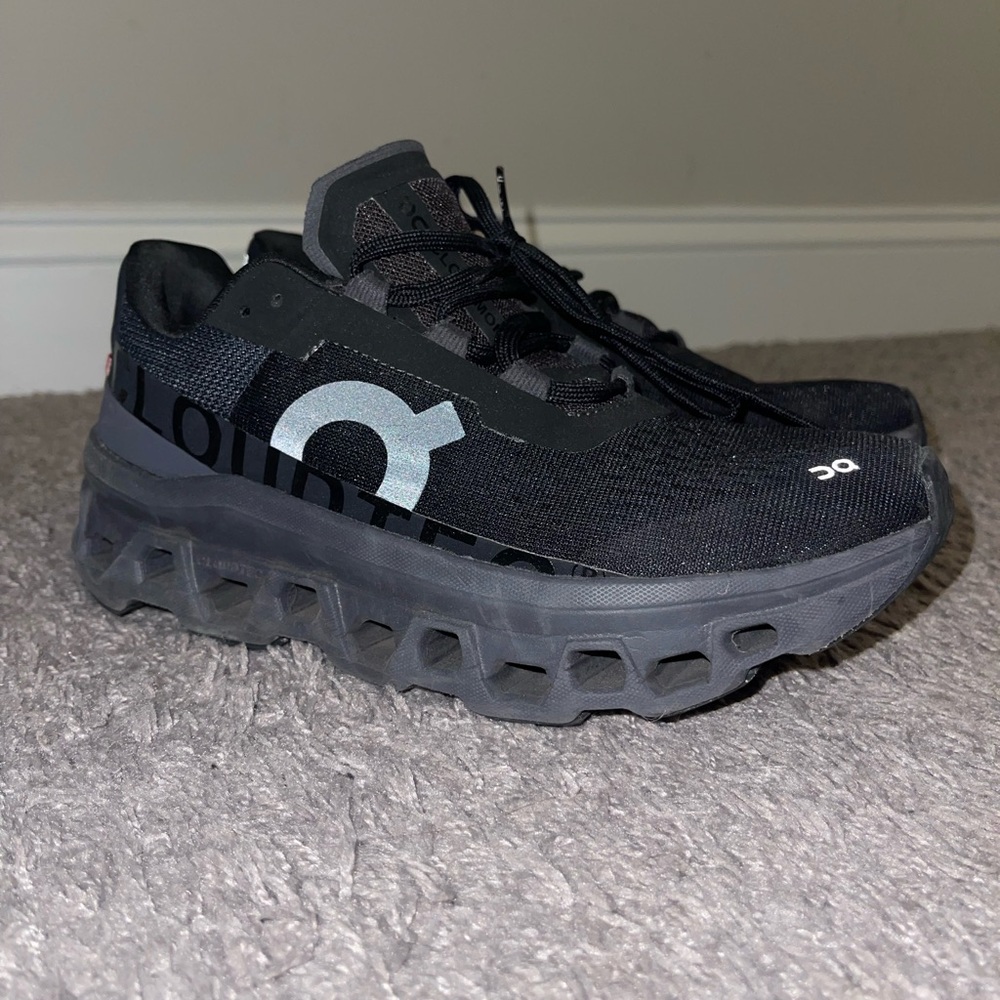 On Running Cloud Monster -black -size 8